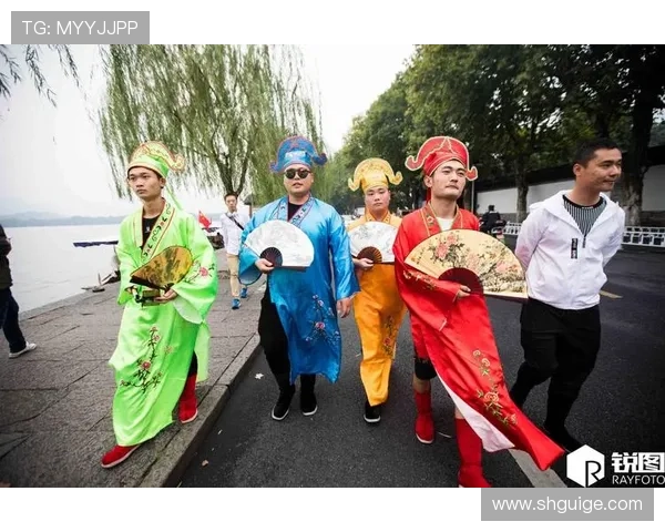 唐伯虎的“100种撩妹法”，《金装四大才子》里的“恋爱宝典”你敢学吗？