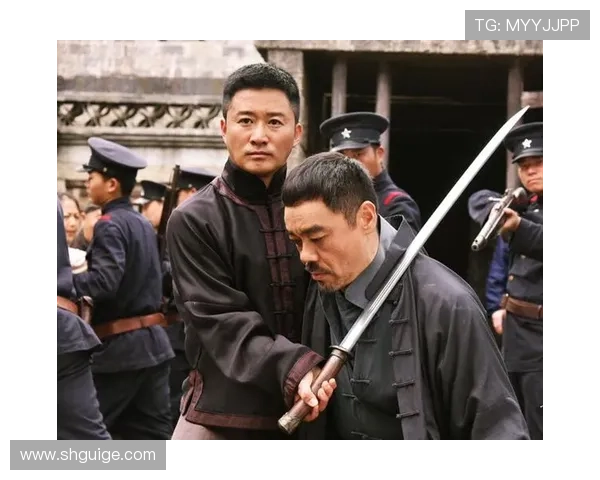 女豹：这部电影隐藏了15个细节，导演暗示了什么？